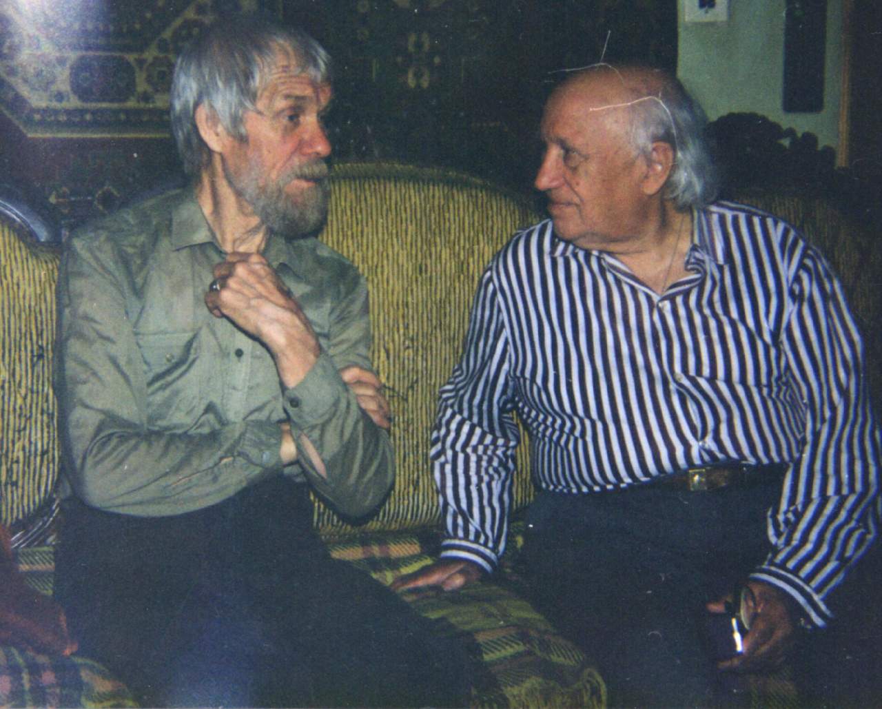Лев Овчинников и фотограф Александр Горячев. 1998 г. Заволжье